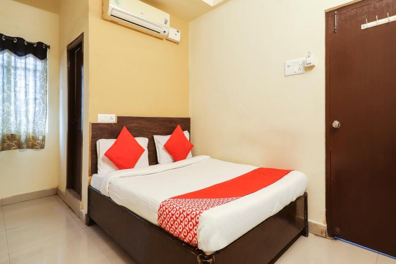 OYO 73783 Hotel Sai Pariwar Hyderabad Bagian luar foto